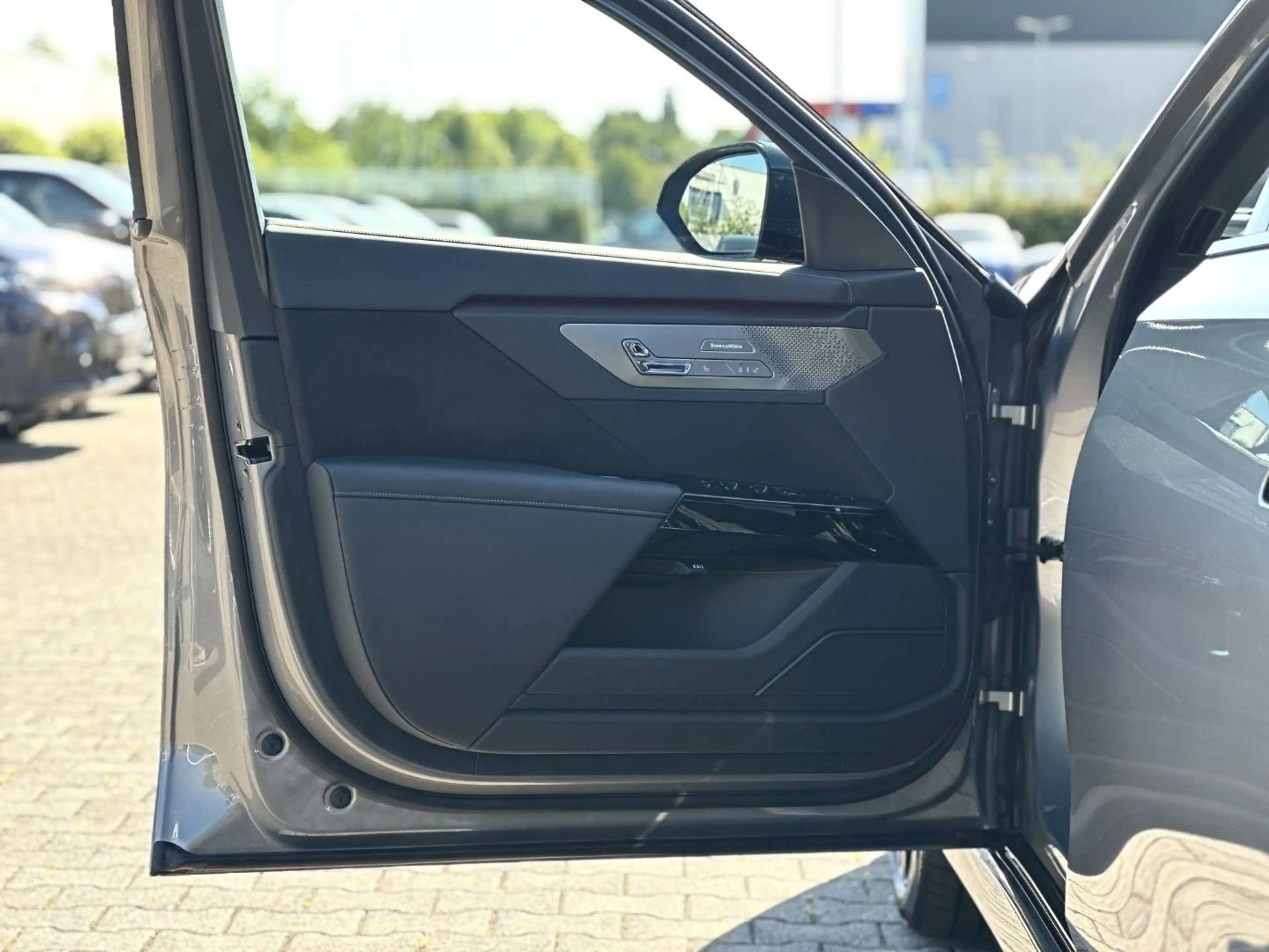 BMW 740 xDrive Limousine M Sport Pro Autobahnassistent AHK — photo 7