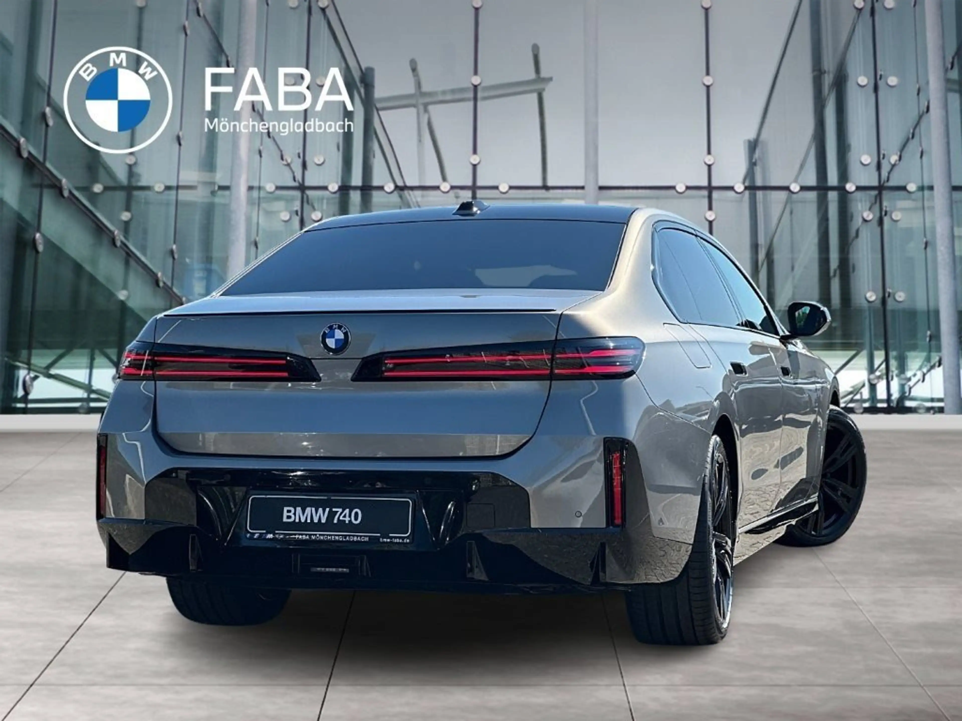 BMW 740 xDrive Limousine M Sport Pro Autobahnassistent AHK — photo 2