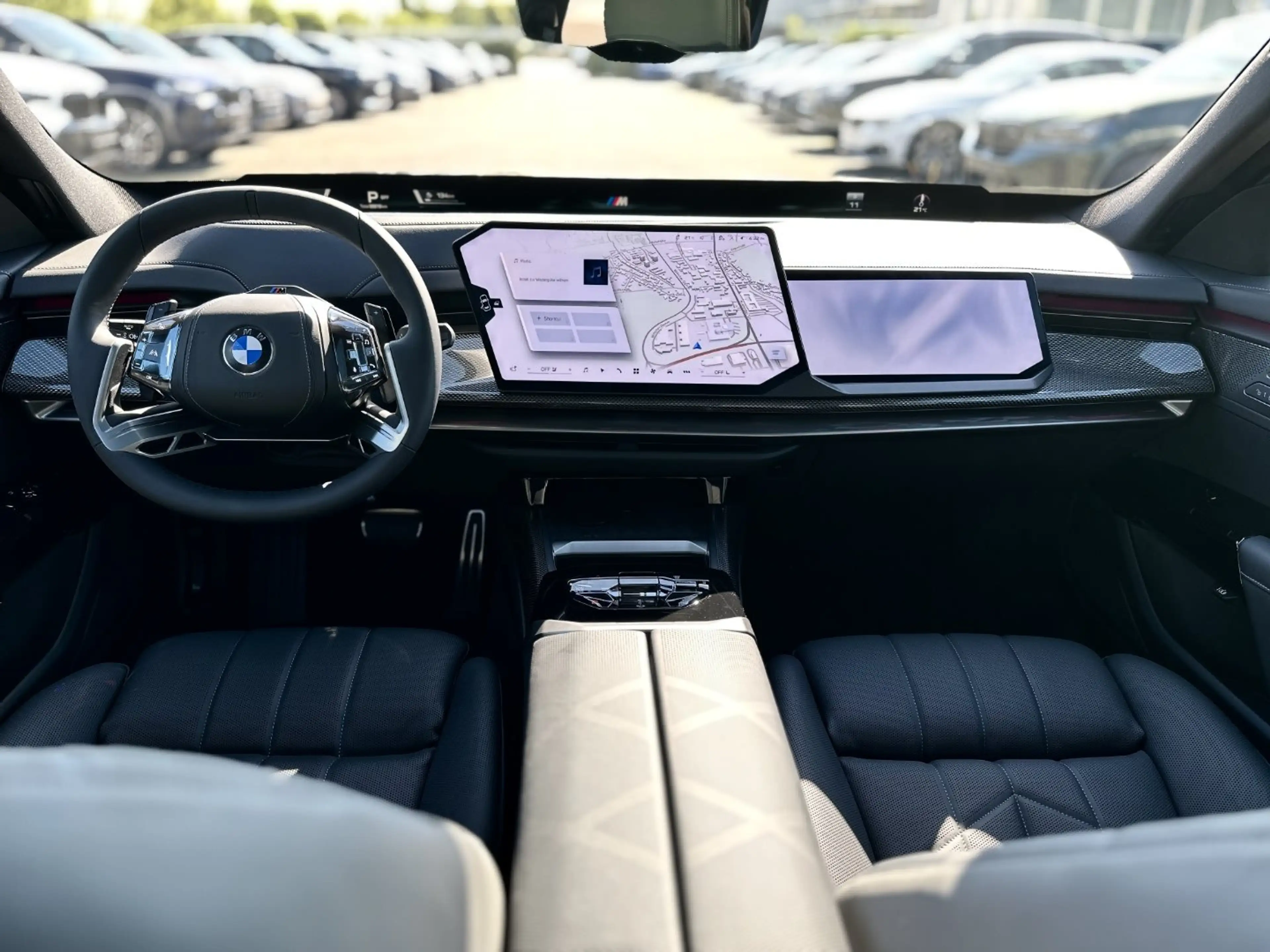 BMW 740 xDrive Limousine M Sport Pro Autobahnassistent AHK — photo 15