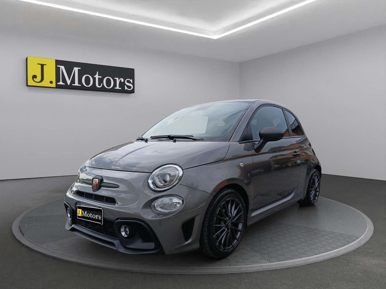 Abarth 595 1.4 T-JET 165 cv Sensori di Parcheggio CarPlay