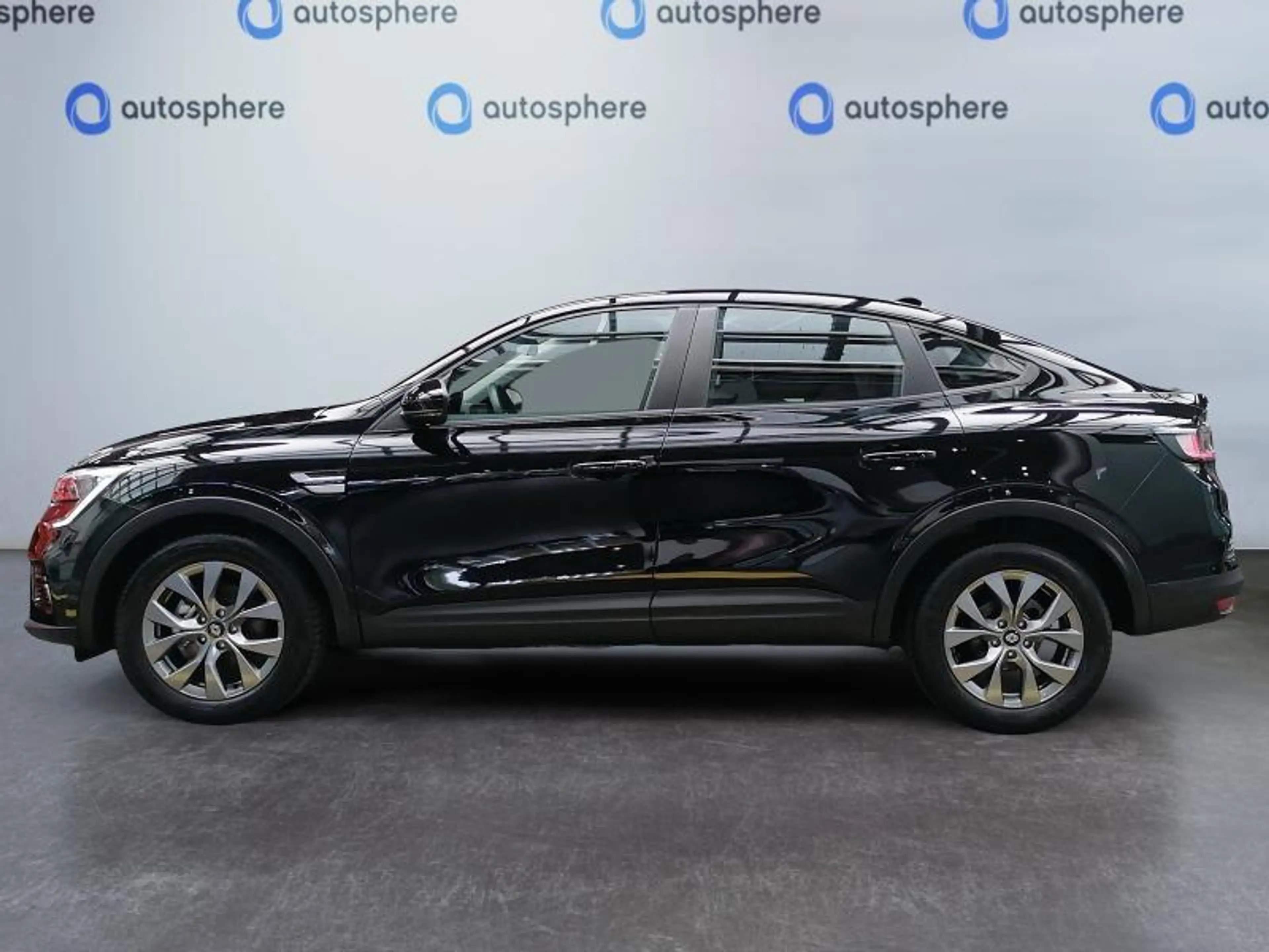 Renault Arkana E-TECH 1.6i Evolution 145 HP — photo 5