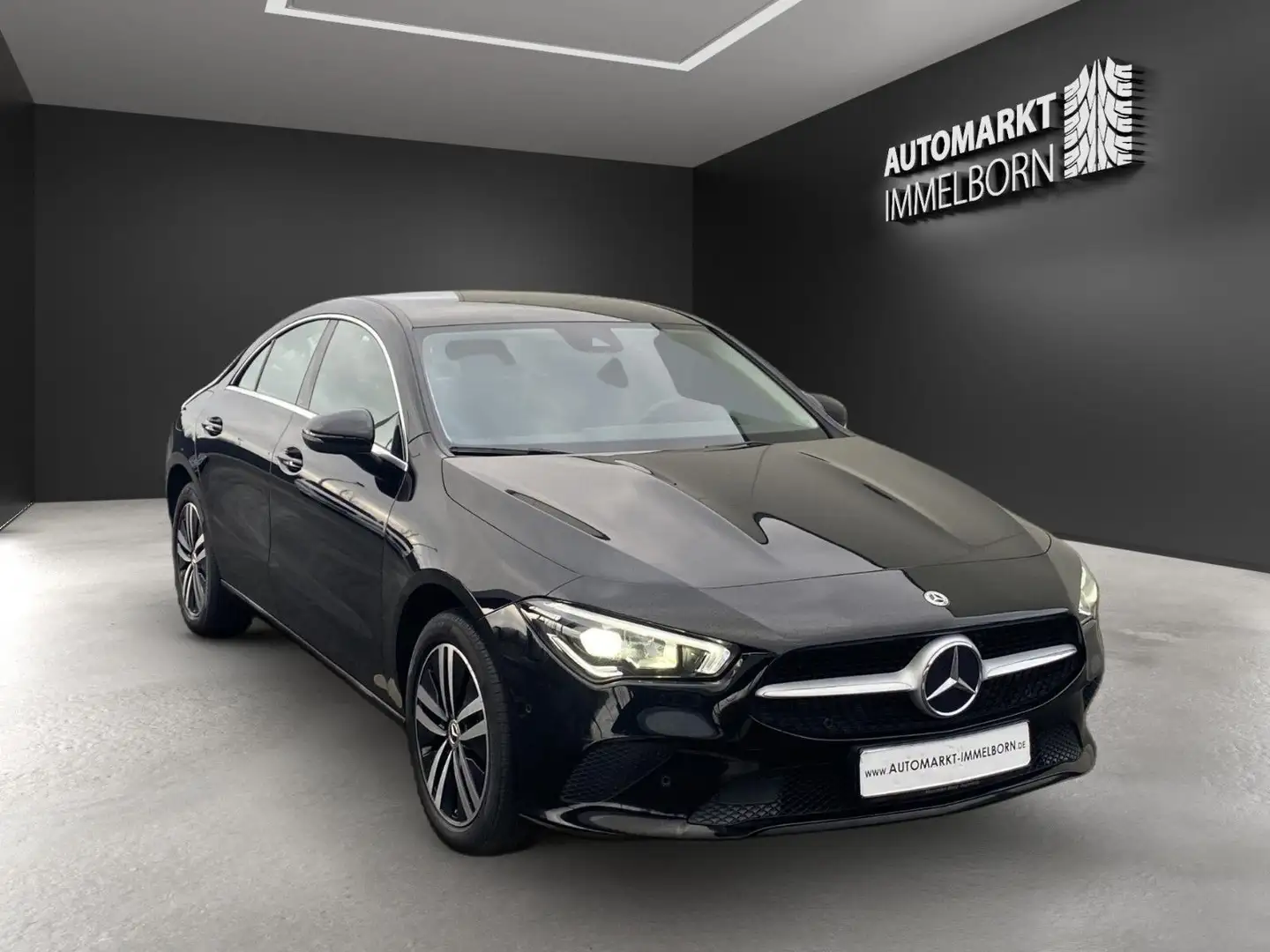 Mercedes-Benz CLA 250 e Kamera*LED*DigTacho*Navi*Leder*DAB Schwarz - 2