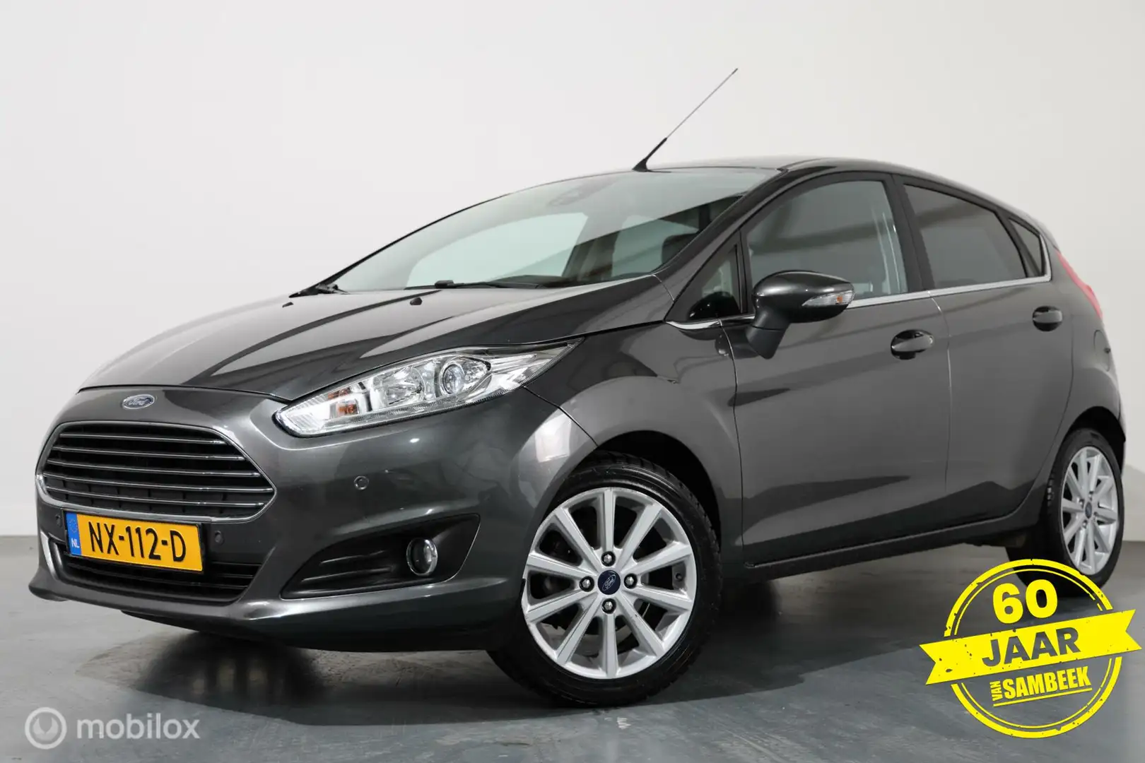 Ford Fiesta 1.0 EcoBoost Titanium - AUTOMAAT-NAVI-AIRCO Grijs - 1
