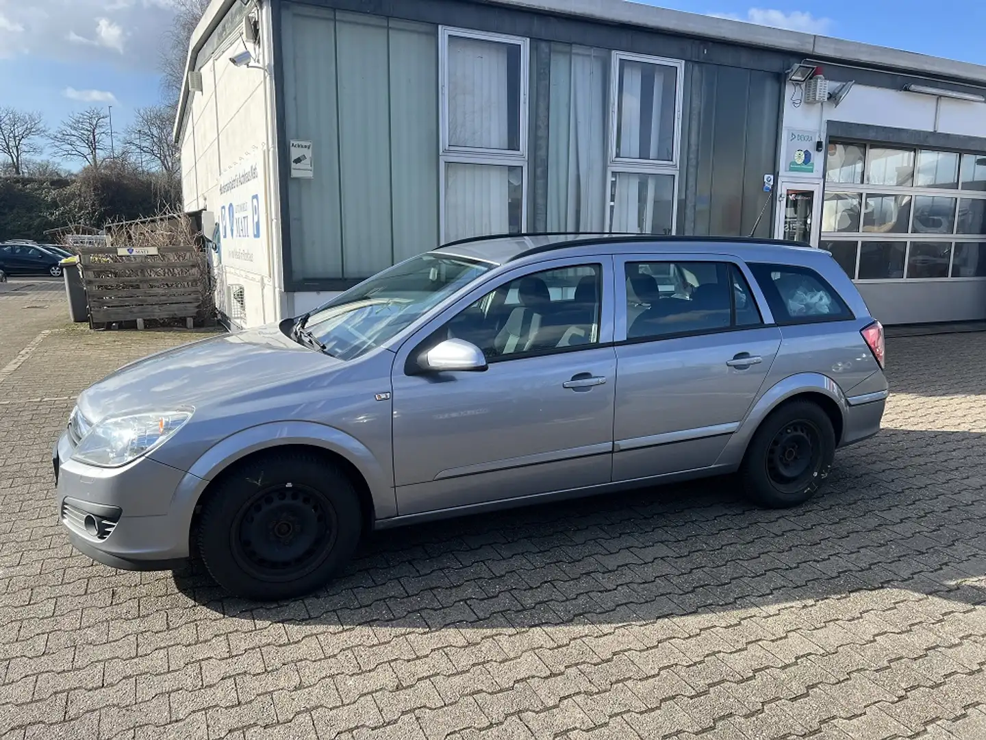 Opel Astra Astra 1.6 Caravan Edition, HU 02.2027 - 2