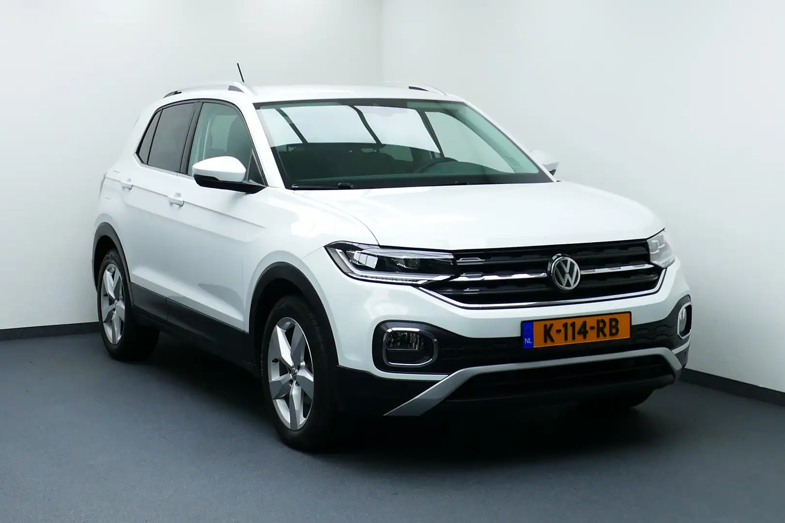 Volkswagen T-Cross 1.5 150pk TSI Style. Virt Cockpit, Navi, Camera, C Wit - 1