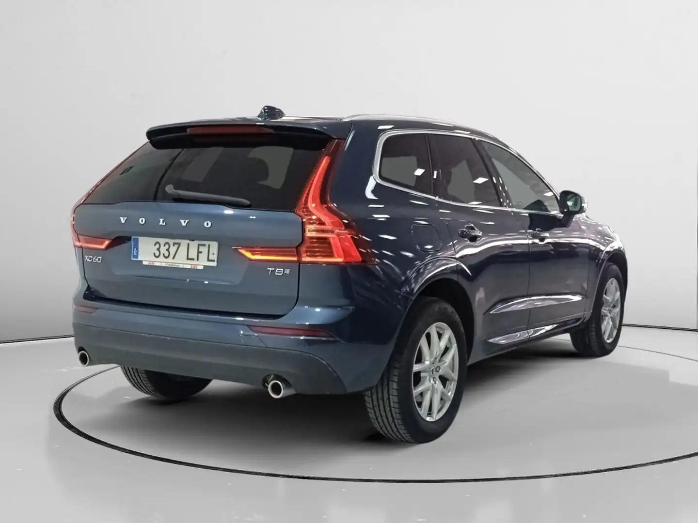 Volvo XC60 Business Plus Plug-In Hybrid AWD Azul - 2
