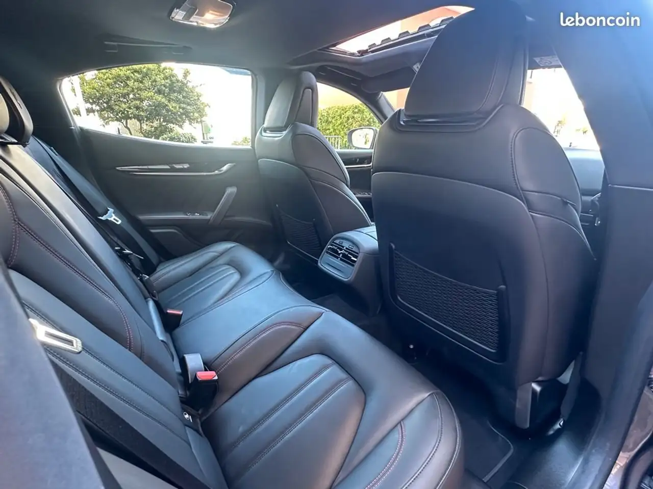 Maserati Ghibli 2021
