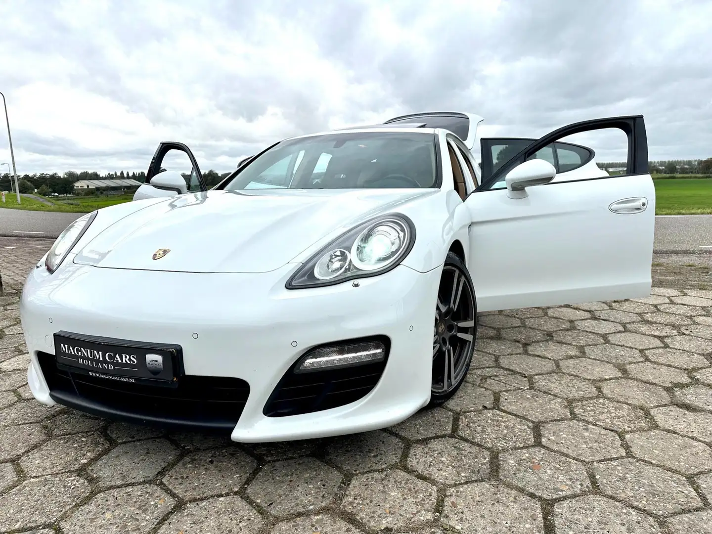 Porsche Panamera 3.0 D Platinum Edition 5D Automaat, Panoramadak Fu Weiß - 1
