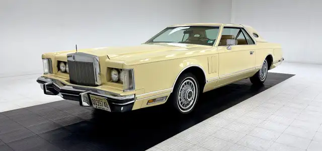 Lincoln Continental Mark V