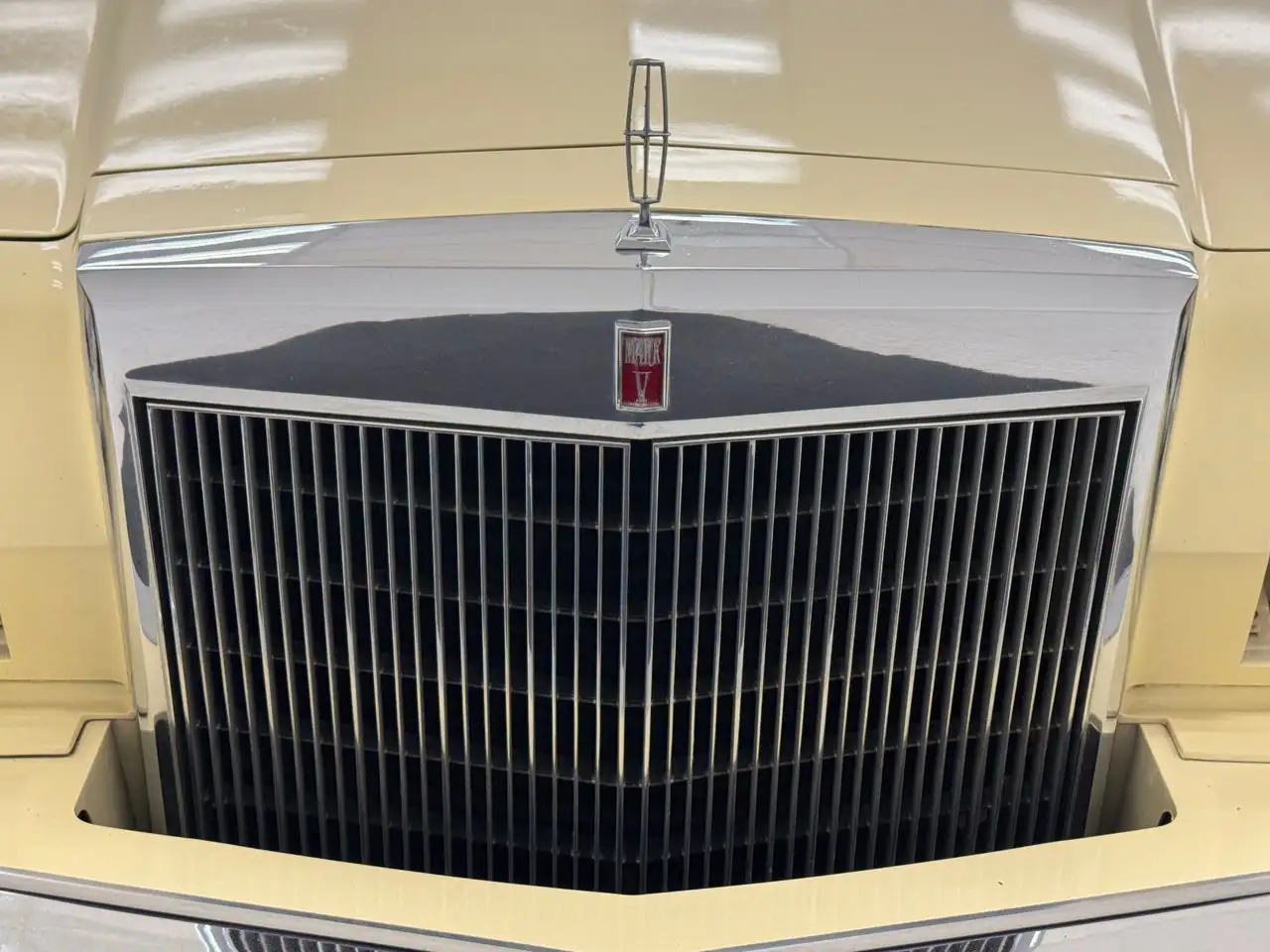 Lincoln Continental Mark V, foto 9