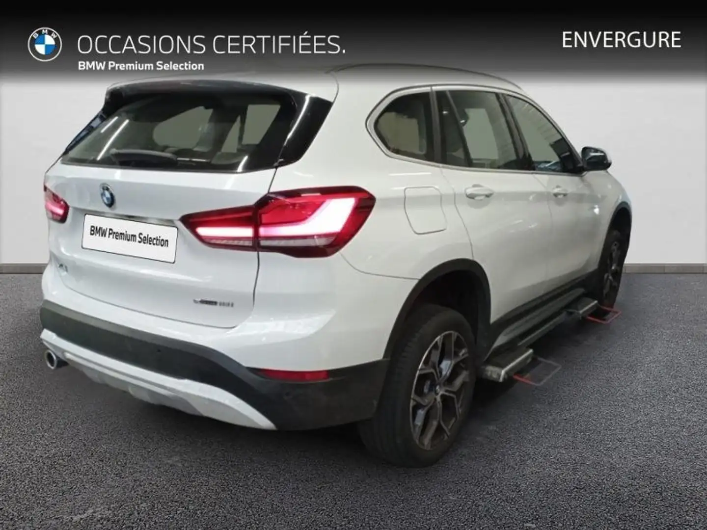 BMW X1 sDrive18iA 140ch xLine DKG7 Blanc - 2