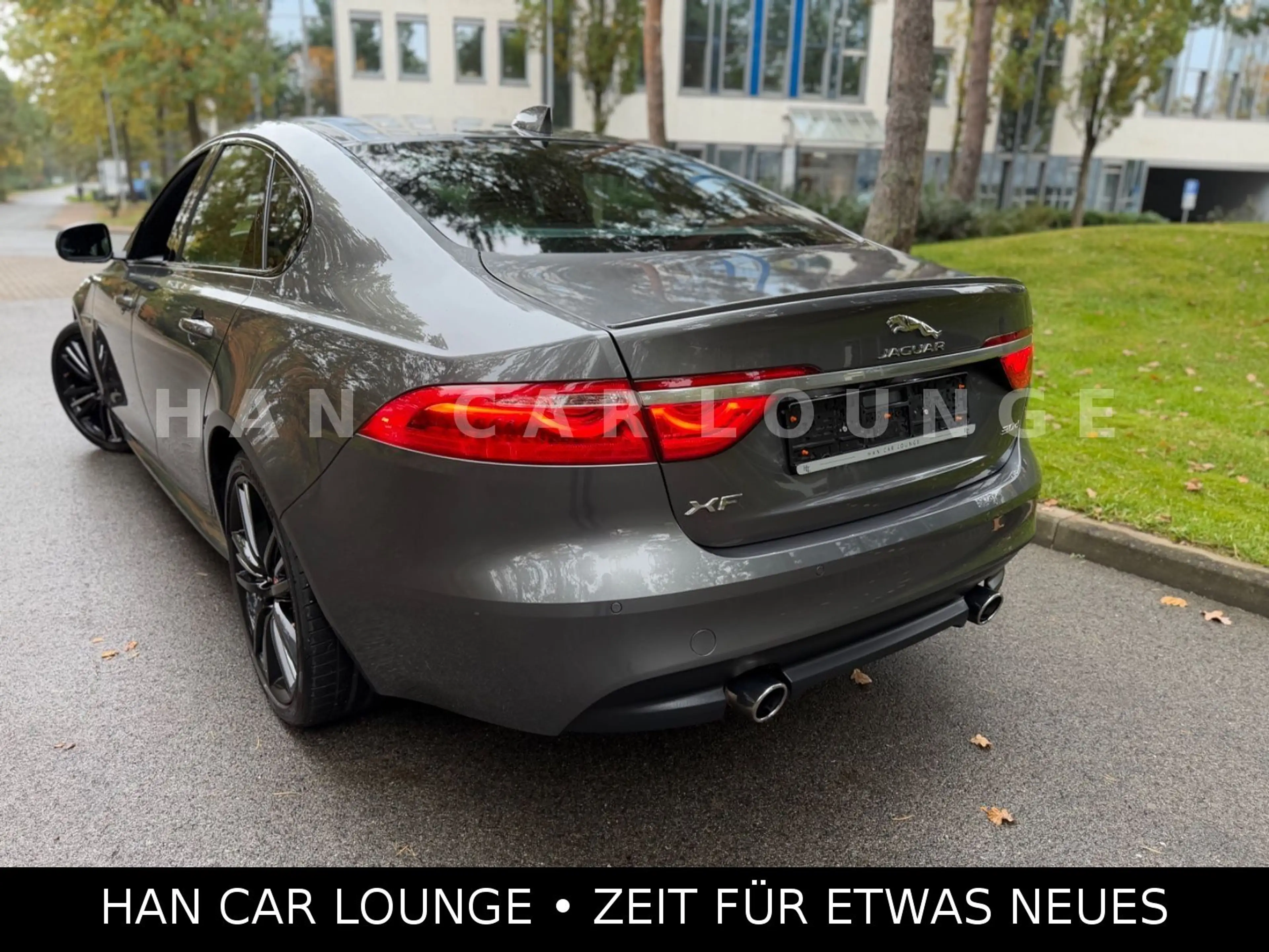 Jaguar XF 30d 300PS R-SPORT*S-DACH*HEADUP*KAMERA*MERIDI — photo 15