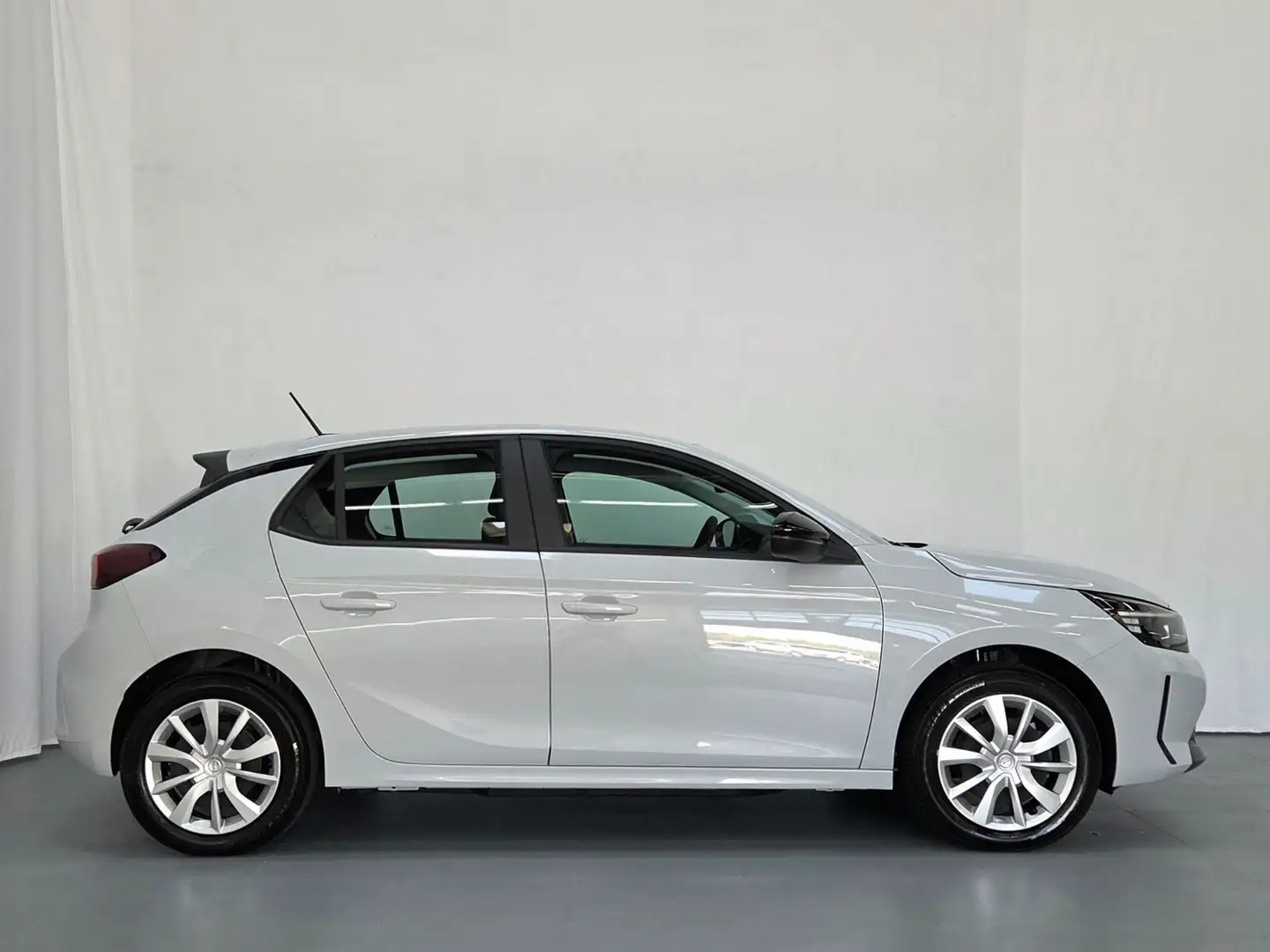 Opel Corsa-e 50kWh Corsa Edition Weiß - 2