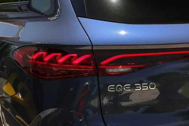 Mercedes-Benz Eqe view 14