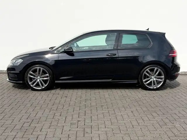 Volkswagen Golf view 8
