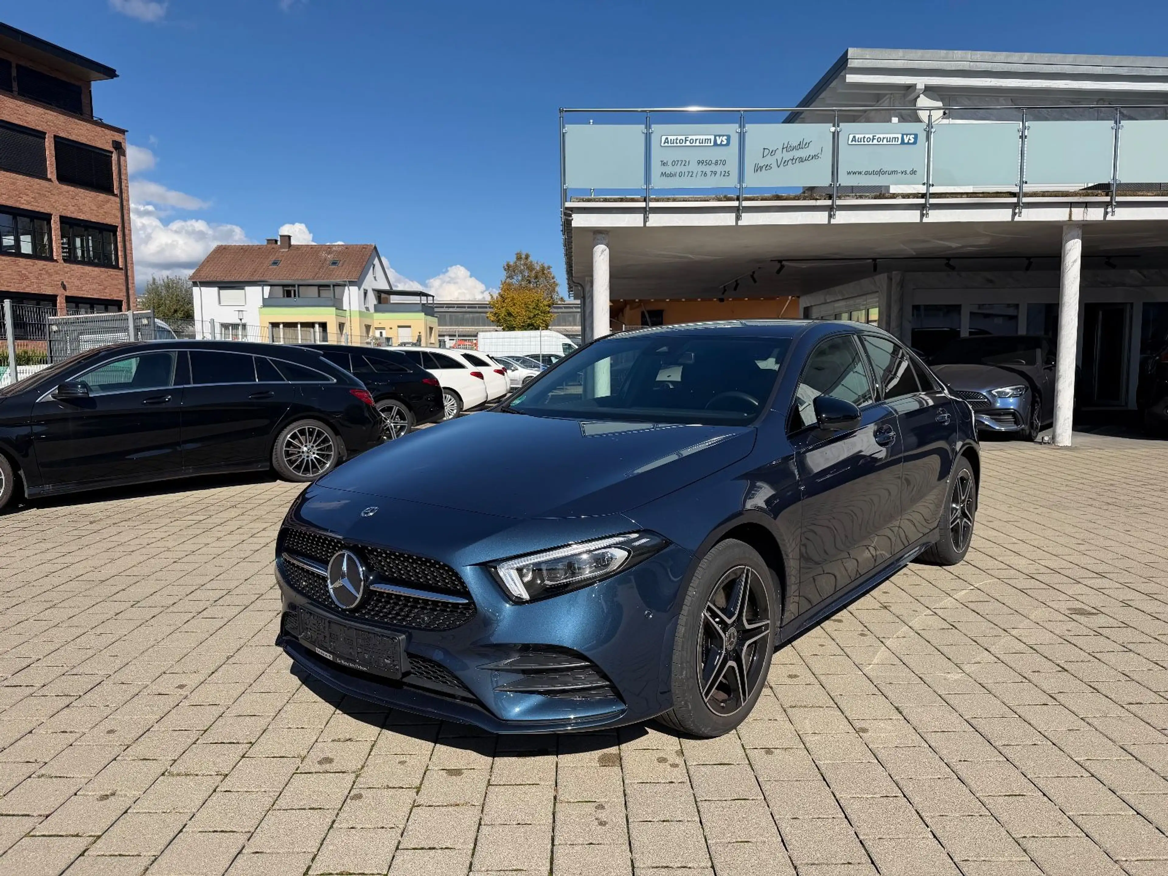 Mercedes-Benz A 250 e lim AMG*MBUX*Night*Ambi*Navi*360°