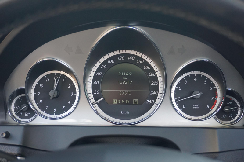 Mercedes-Benz E 200 Cabrio CGI Elegance — photo 12