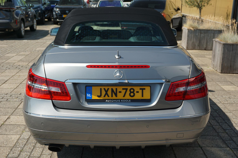 Mercedes-Benz E 200 Cabrio CGI Elegance — photo 7