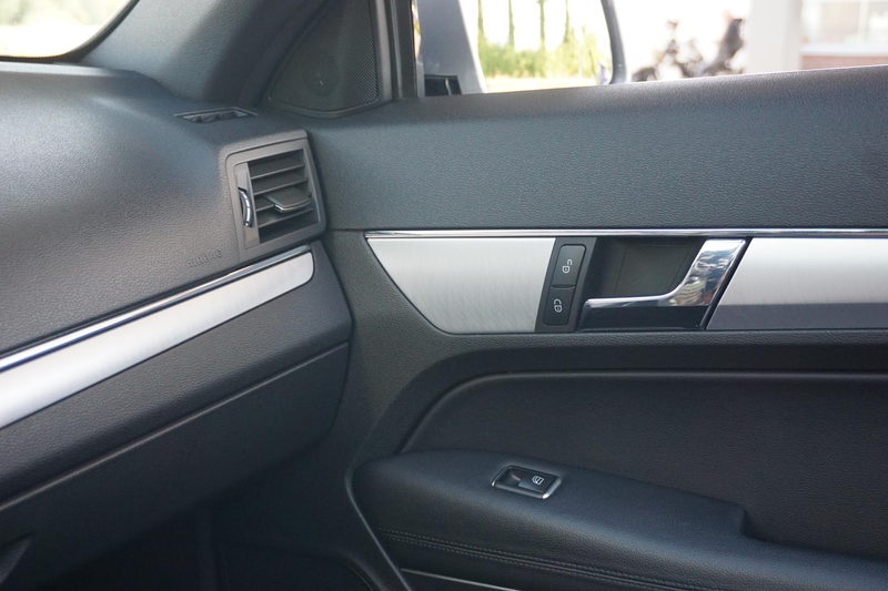 Mercedes-Benz E 200 Cabrio CGI Elegance — photo 26