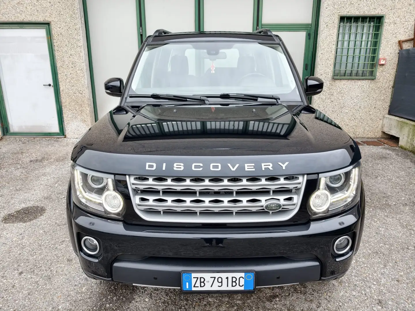 Land Rover Discovery 3.0 HSE FULL OPTIONAL RESTYLING NAVI PELLE  2015 Bleu - 2