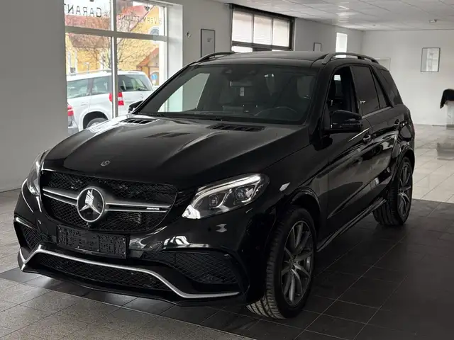 Mercedes-Benz GLE 63 AMG Mercedes-AMG GLE 63 4MATIC | 1. Hand | Voll