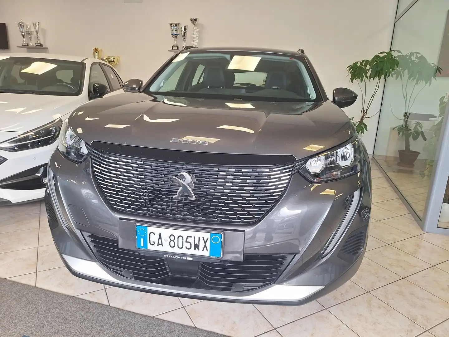 Peugeot 2008 1.2 puretech Allure s Grigio - 1