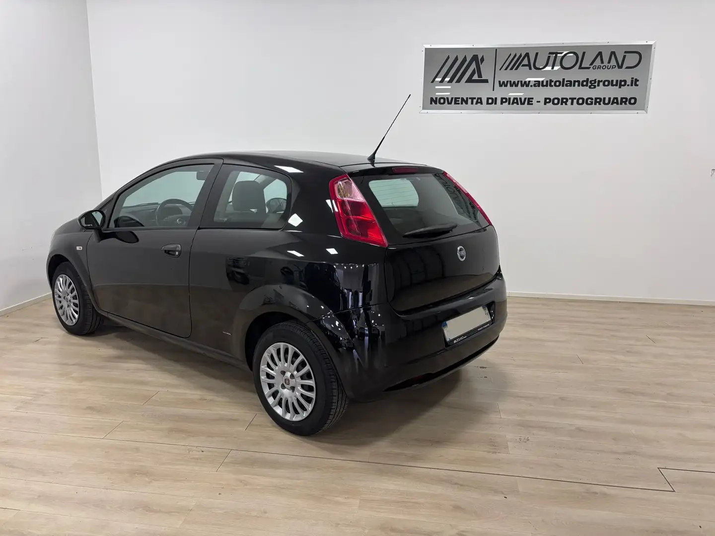 Fiat Grande Punto Grande Punto 3p 1.2 *** NEOPATENTATI*** Negro - 2