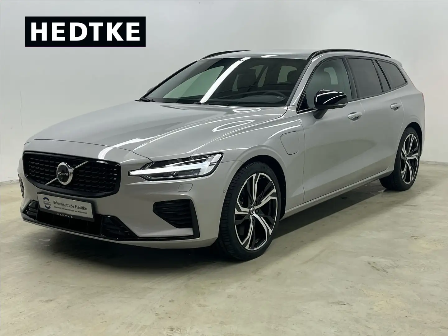 Volvo V60 T8 Recharge AWD Plus Dark 19"+VOLL-LED+360° Plateado - 1
