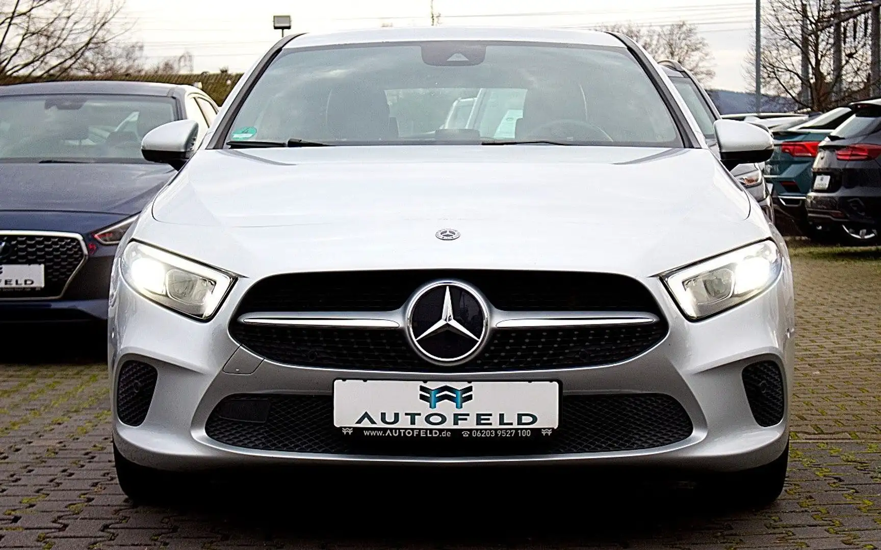 Mercedes-Benz A 220 Progressive/VOLLSHEFT/WIDE/NAVI/CARPLAY Argent - 2