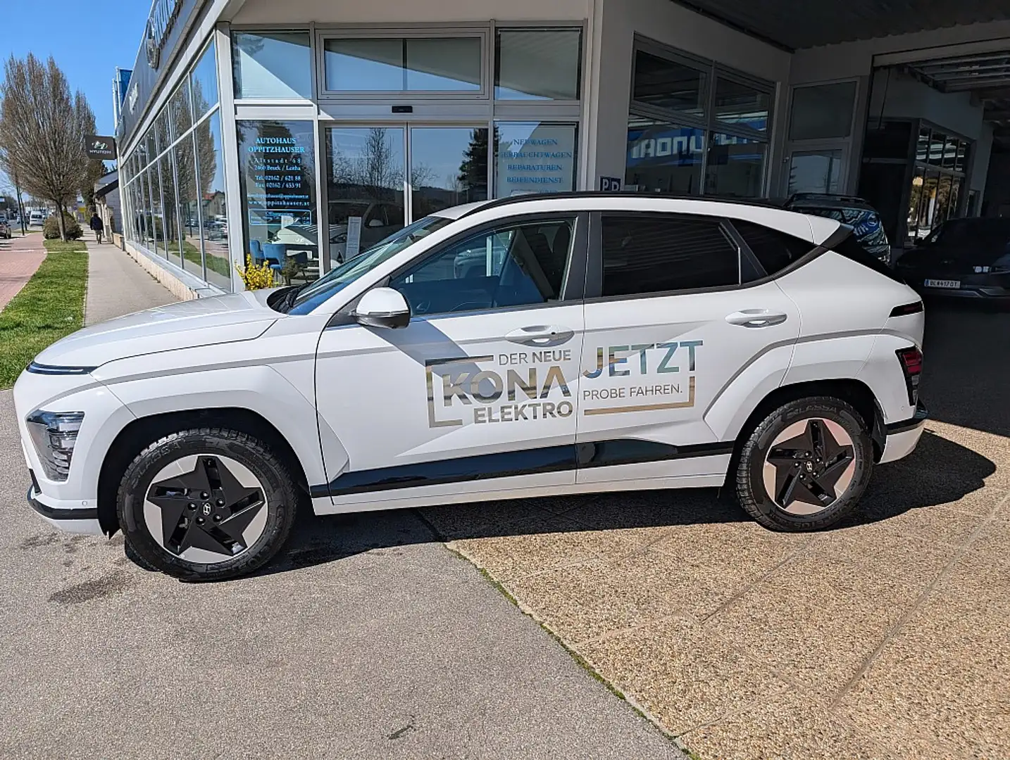 Hyundai KONA Kona Elektro 65,4kWh Trend Line Weiß - 2