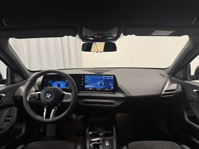 BMW M view 8
