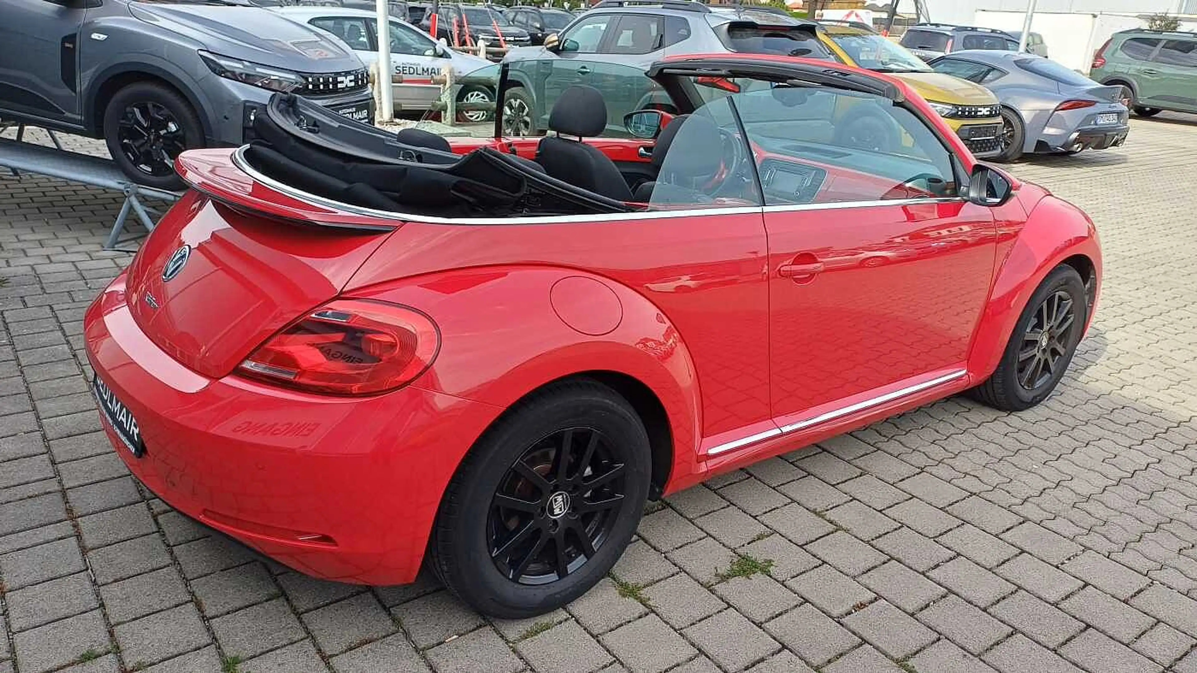 Volkswagen Beetle Cabriolet Design elektr. Verdeck, Sitzhz., — photo 11