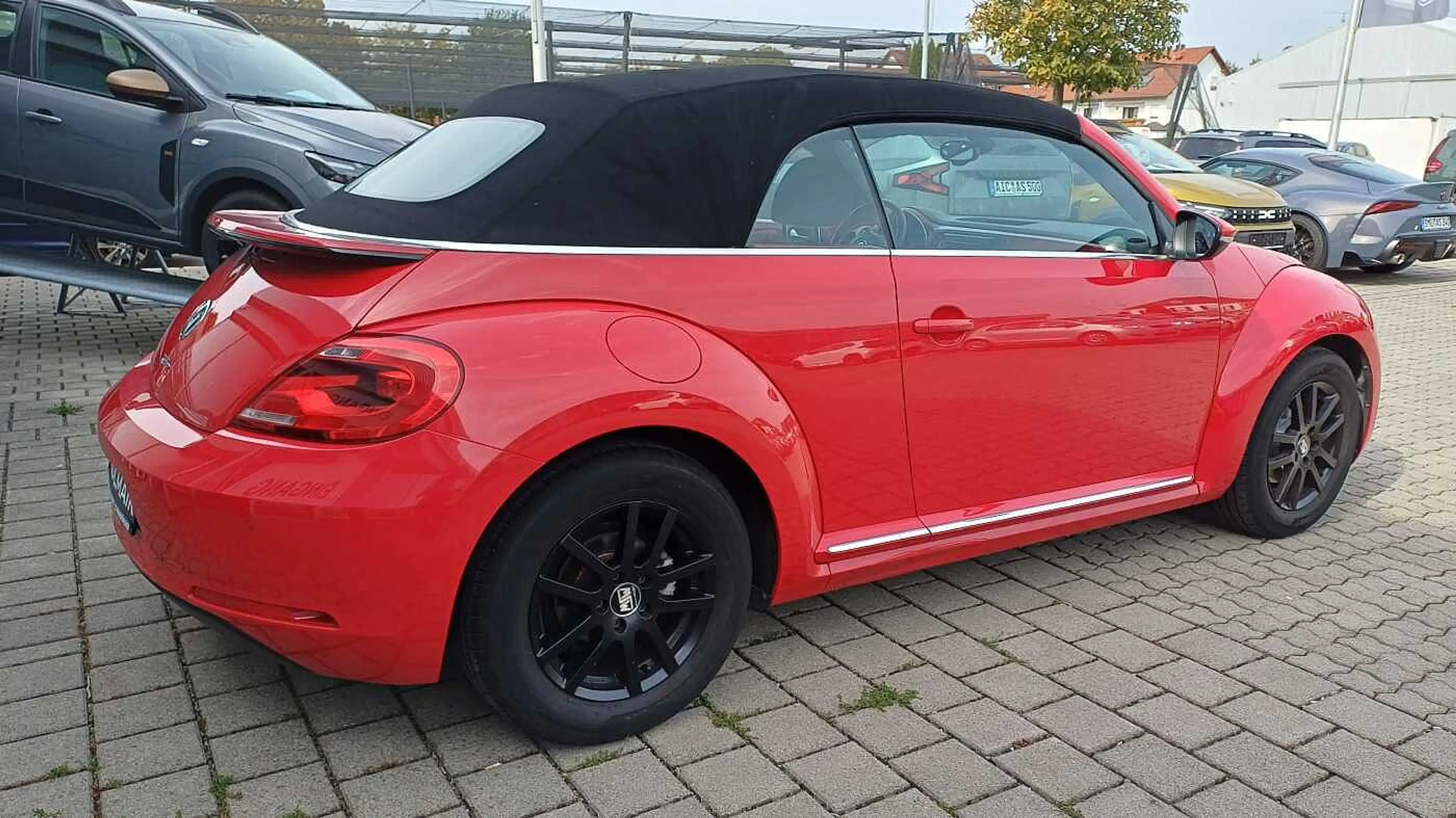Volkswagen Beetle Cabriolet Design elektr. Verdeck, Sitzhz., — photo 4