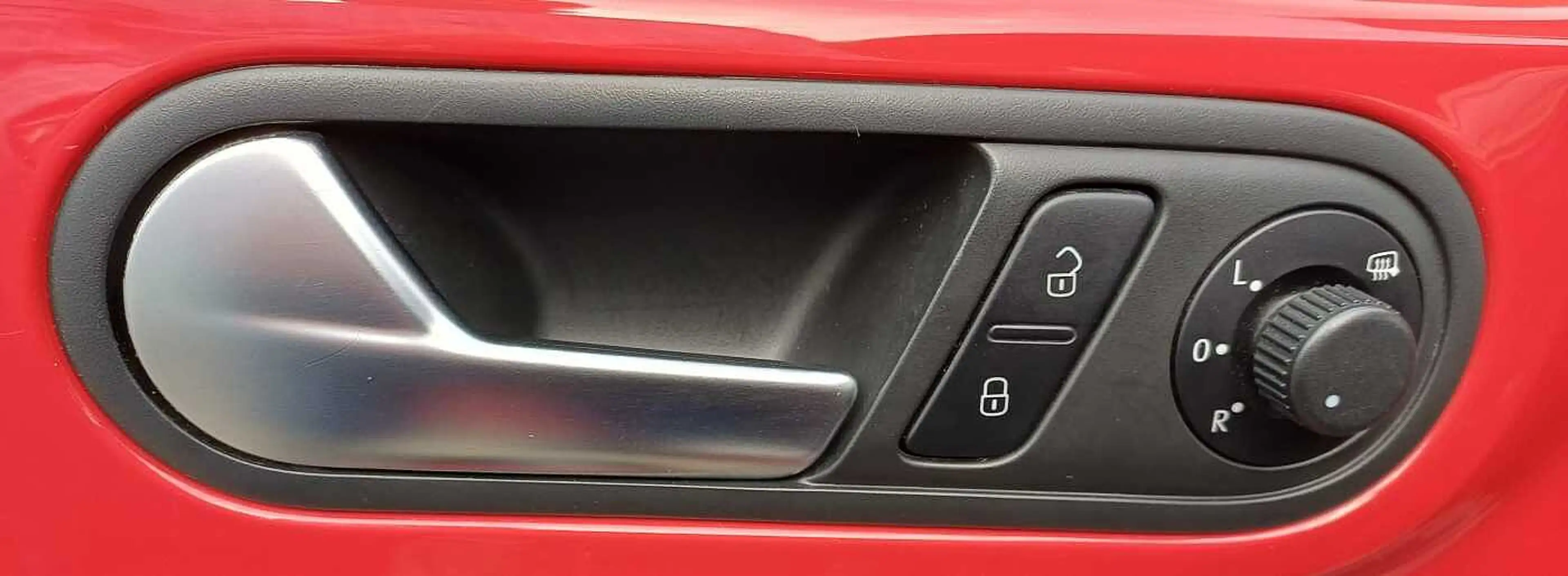 Volkswagen Beetle Cabriolet Design elektr. Verdeck, Sitzhz., — photo 14