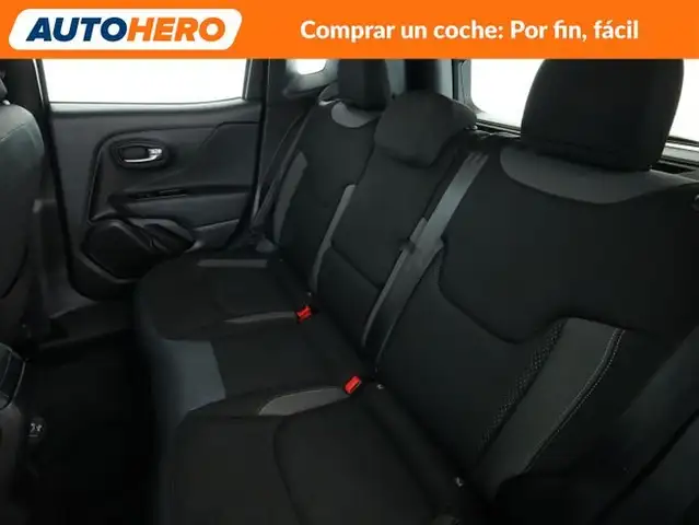 Jeep Renegade view 15