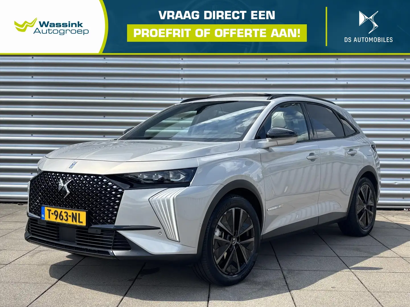 DS Automobiles DS 7 1.6 E-TENSE 300pk 4x4 Automaat Esperit Voyage Full Grijs - 1