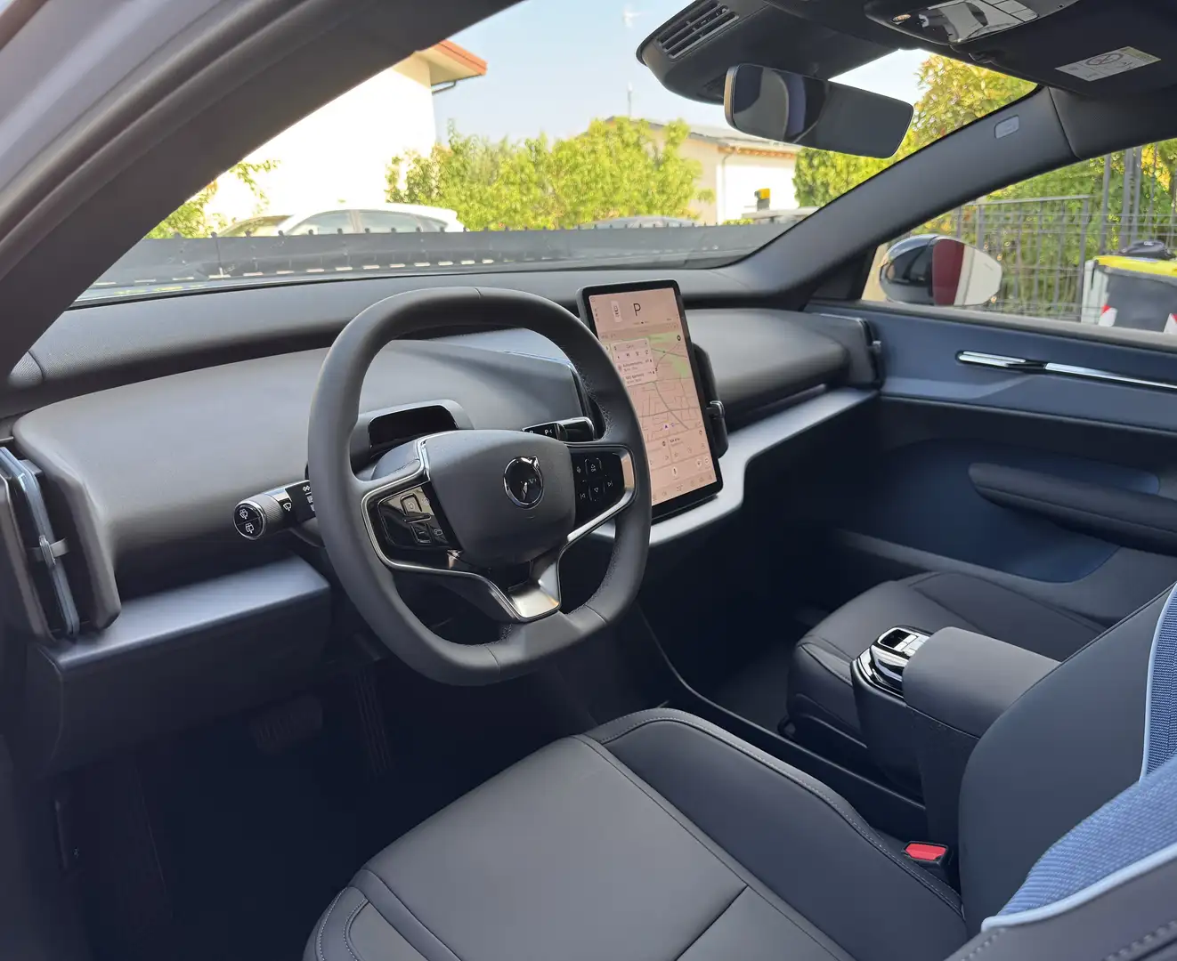 Volvo EX30 Single Motor Plus rwd - 1