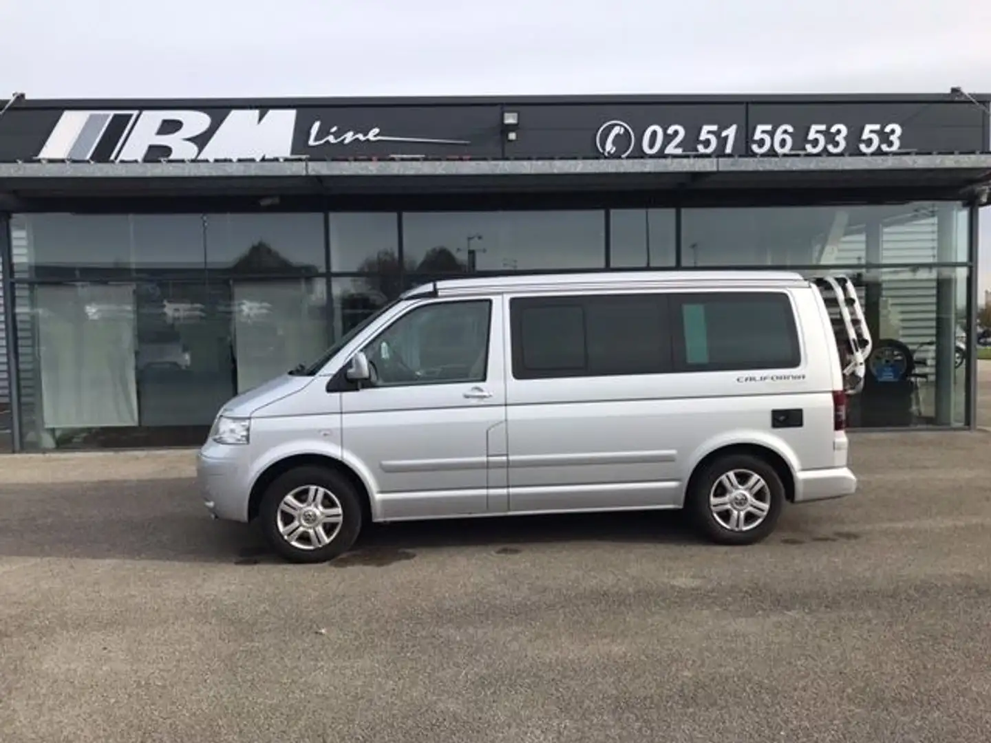 Volkswagen 2.5 TDI 174CH CONFORT Grau - 2