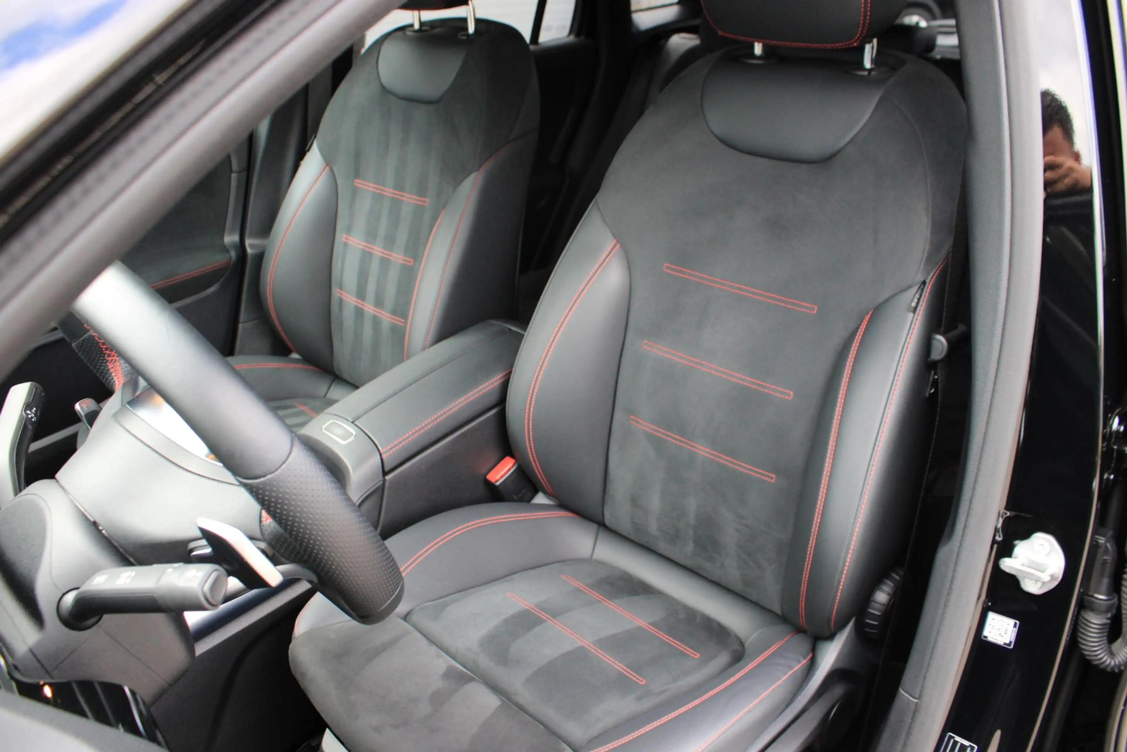Mercedes-Benz EQA 250 AMG 95,2% SOH | Trekhaak | Distronic | Camera | Ni — photo 3