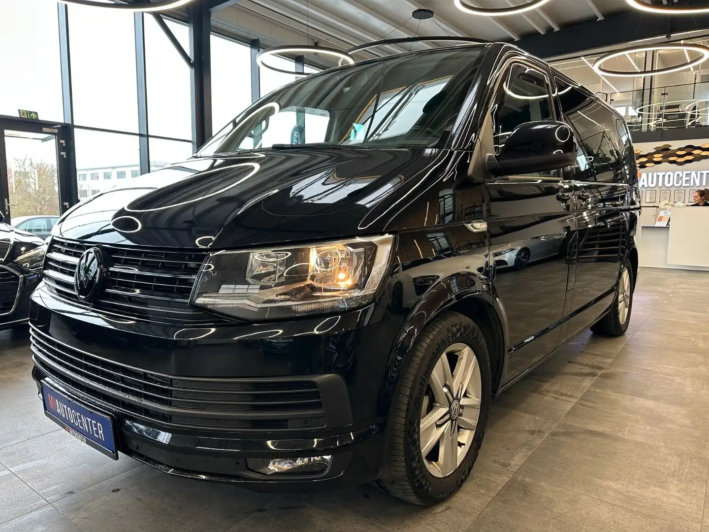 Volkswagen T6 Multivan Comfortline 4Motion *WLAN*Klima*Navi Schwarz - 2