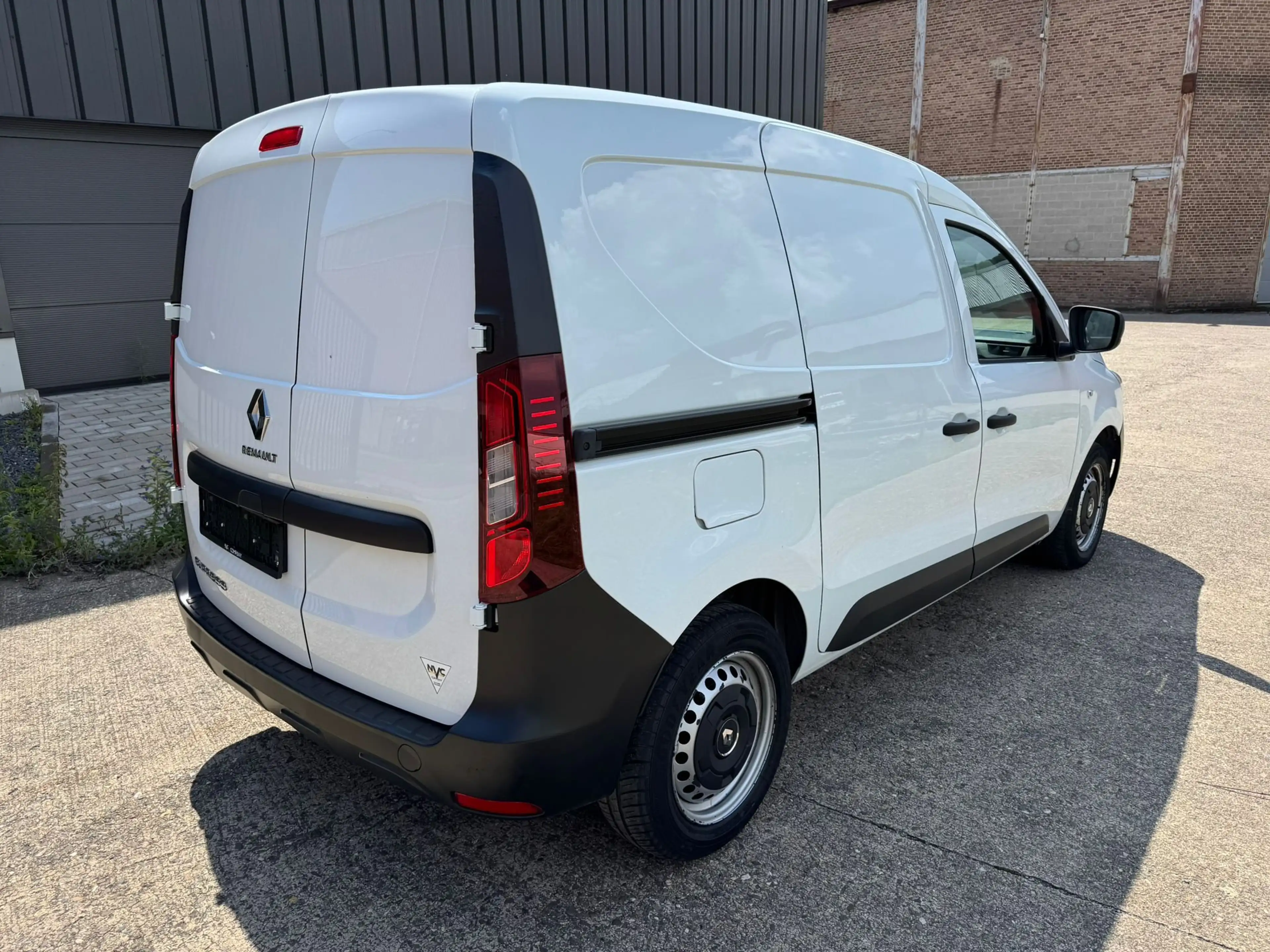 Renault Express CONFORT Cruise Control/ Phares Auto/ Volant Multi — photo 10