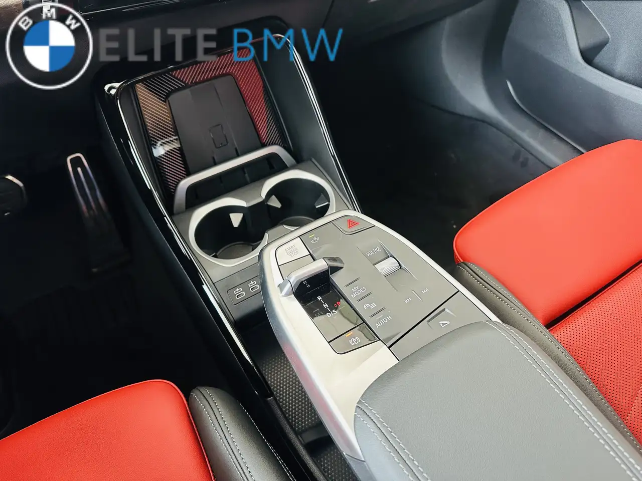 BMW X1 снимка BMW X1