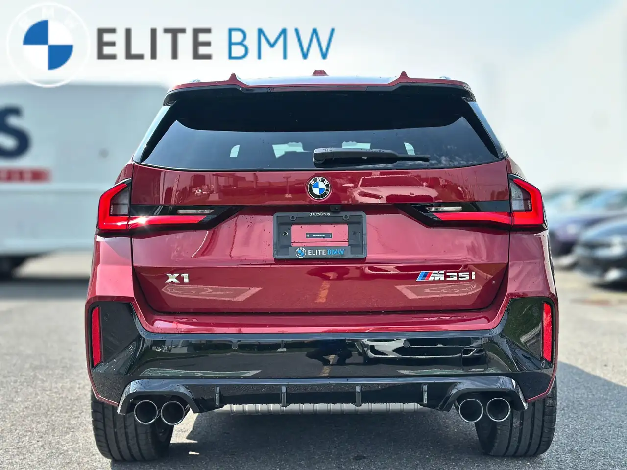 BMW X1 снимка BMW X1