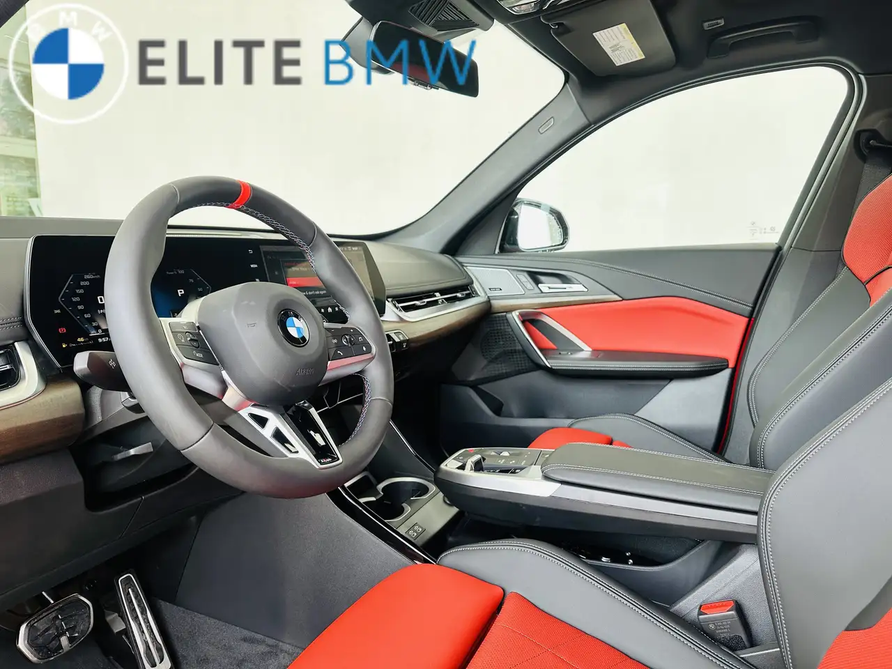 BMW X1 снимка BMW X1