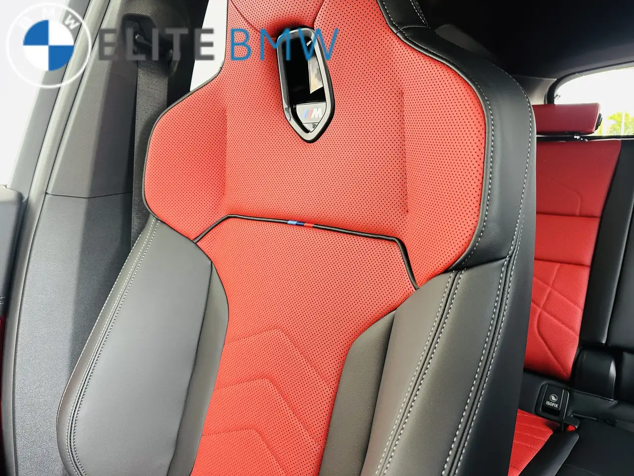 BMW X1 снимка BMW X1
