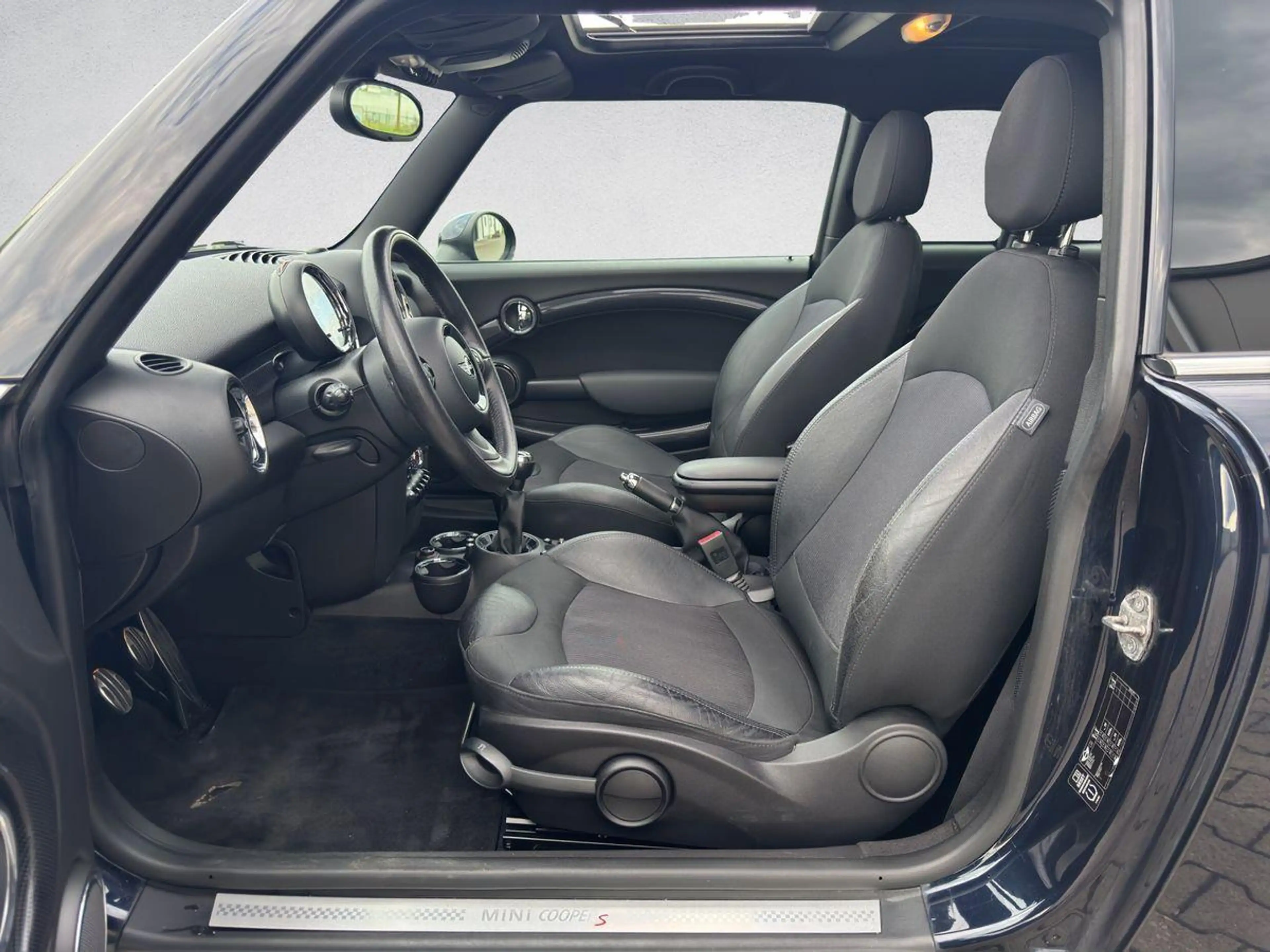 MINI Cooper S Clubman 135KW Chili Schiebedach BiXenon — photo 11