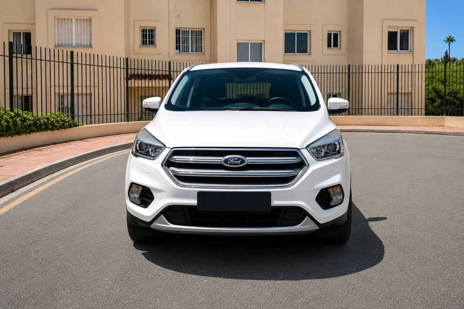 Ford Kuga 2.0TDCi Auto S&S Trend 4x4 150 Blanco - 2