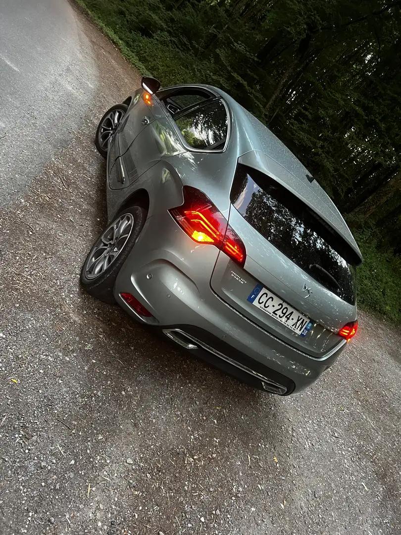 DR Automobiles DR4 Citroen DS4 Sport Chic 163cv Verde - 2