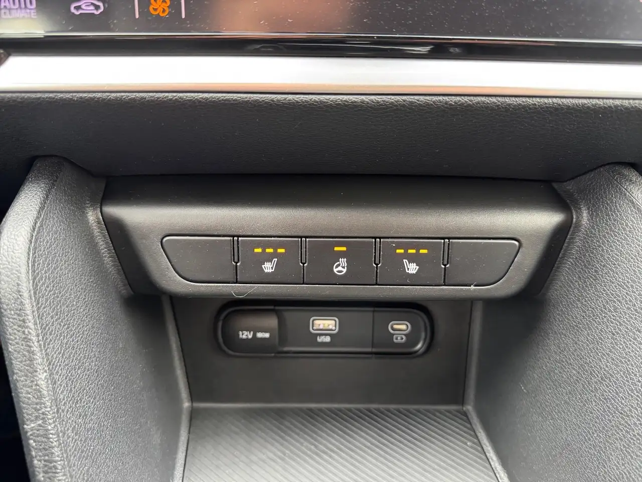 Kia Sportage 1.6 T-GDI Pulse + Techno Pack 6V 14