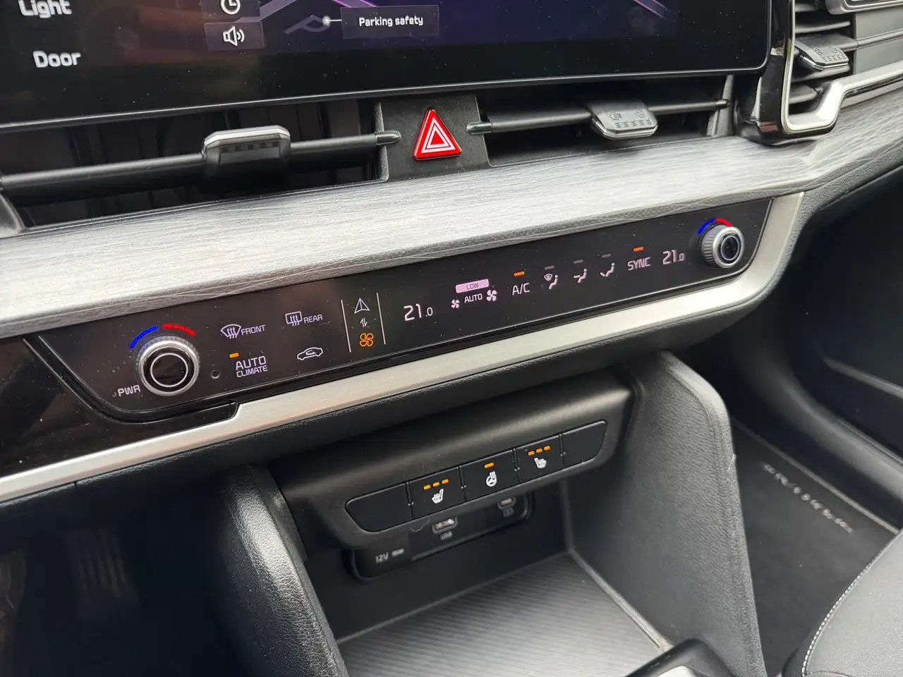 Kia Sportage 1.6 T-GDI Pulse + Techno Pack 6V 13